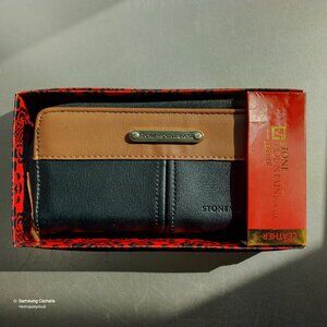 Stone Mountain USA Bonded Leather Ludlow Large Zip-Around Black & Tan Wallet NIB